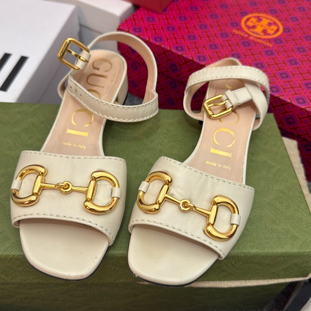 Gucci 7 worn